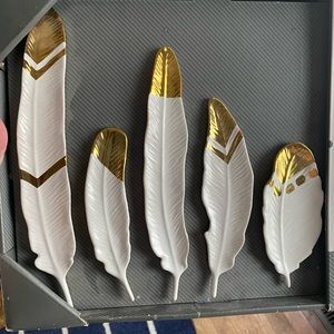 Stoneware Feather Wall Decoration